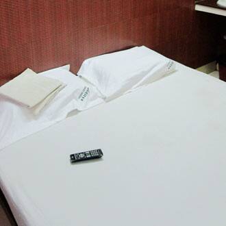 Aditya Guest House, Alibaug 3